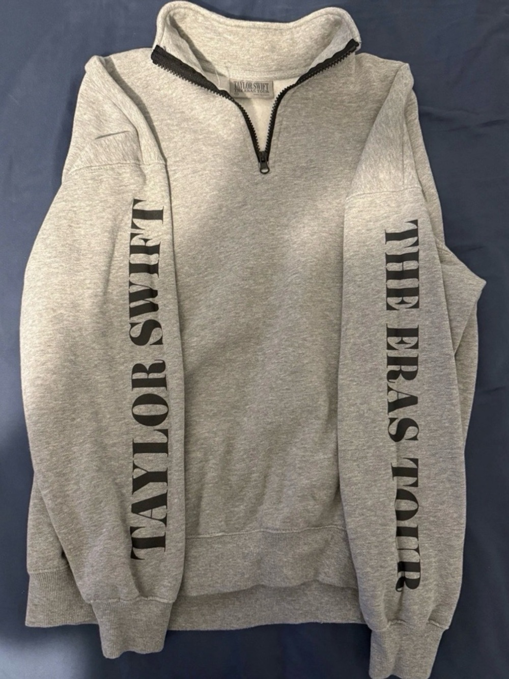 Taylor Swift Eras Tour Gray Quarter Zip Merch Small NEW - Picture 2 of 6